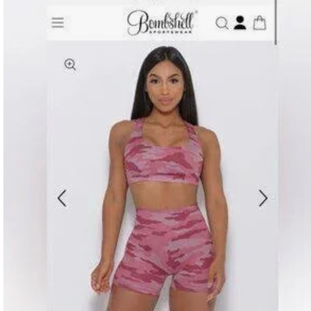 Bombshell Sportswear Hibiscus Camo Set (Sports bra & shorts) Size S